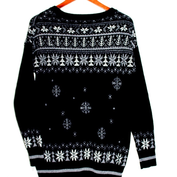 Mossimo Reindeer Oversized Fair Isle Sweater - Picture 3 of 3